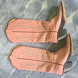 *Rare* Nocona Boots
